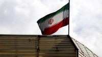 İran, ilkokullarda İngilizceyi yasakladı