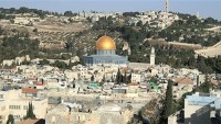 Trump büyükelçiliği Kudüs’e taşıma konusunda uyarıldı