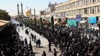 İran’ın Azerbaycan halkı Aşura yas etkinliği düzenledi
