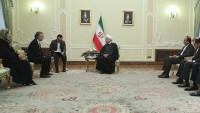 Hasan Ruhani üç Büyükelçinin güven mektubunu kabul etti