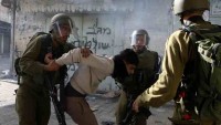 Siyonist İşgal Güçleri Yılbaşından Bu Yana 100 Filistinliyi Gözaltına Aldı