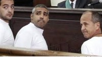 Mısır’daki El Cezire çalışanları yeniden yargılanacak