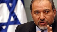 Lieberman: Netanyahu, Kafasını Kuma Gömüyor