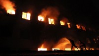 Bangladeş’te fabrika yangını