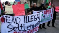 Filistin Halkı, Korsan İsrail Cumhurbaşkanı Rivlin’i Protesto Etti…