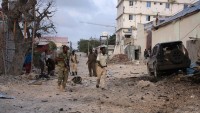 Somali’de otele bombalı saldırı yapıldı.