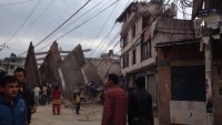 Nepal’de 7.7 şiddetinde deprem