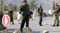 İşgal Güçleri El-Halil’de Filistinli Gençlerle Çatışma Tatbikatı Yapıyor.