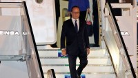 Fransa Cumhurbaşkanı Hollande, Küba’ya Resmi Bir Ziyaret Düzenledi