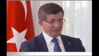 Video: Ahmet Davutoğlu; Sen başbakan gibi görün ama olma!