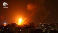 Siyonist rejim, Gazze’yi yoğun şekilde bombaladı