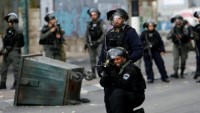 İşgalci İsrail Askerleri Filistinlilere Saldırdı