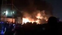 Provakatörler Necef’te, İran Başkonsoluğunu Ateşe Verdi