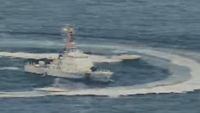 ABD, İran hücum botlarının Amerikan filosuna yaklaştıklarını iddia etti