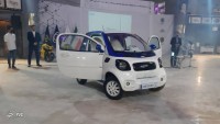 İran’ın ilk elektrikli otomobili tanıtıldı