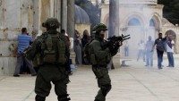 Türkiye’nin Dost Olduğu Siyonist İsrail, Mescidi Aksa’da Müslümanlara Saldırıyor
