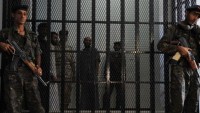 Bahreyn’de siyasi tutuklulara darp