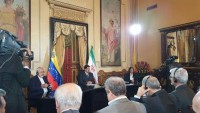 Venezuela Cumhurbaşkanı: İran dünyada barış kutbudur