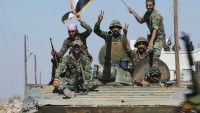 Suriye askerleri, IŞİD teröristleriyle mücadeleyi sürdürüyor