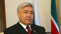 Tataristan meclis başkanı: İslam İnkılabının zaferi, İran’ı bir dünya gücüne çevirmiştir