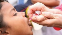 İran çocuk felç aşısı üreten 10 ülke arasında