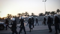 Bahreyn halkına karşı tutuklamalar sürüyor