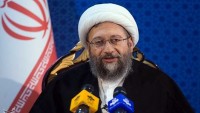 Ayetullah Laricani: ABD’liler, İran halkının direnişinden ders almamıştır