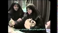Video: İran – Irak Savaşında Şehid olan Azeri Gencin Annesi, Şehidinin Naaşından Ayrılamıyor