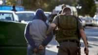Siyonist İşgal güçleri 14 Filistinliyi gözaltına aldı