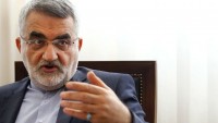 Burucerdi: İran zerre kadar füze programından geri adım atmayacak