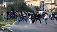 Kudüs’te Filistinli Gençlerle İşgalci Askerler Arasında Çatışmalar