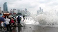 Çin’de Tokage tayfunu