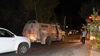 ​İşgal Güçleri El-Halil’de Filistinli Polislerin Silahlarına El Koydu