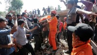 Endonezya depreminde en az 97 ölü, 400’den fazla yaralı var