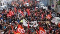 Fransa’da sağlık görevlileri bir haftalık greve gidiyor
