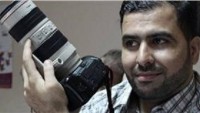 Mahmut Abbasa Bağlı İstihbarat Çeteleri Gazeteci Amir Ebu Arafe’yi Gözaltına Aldı