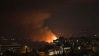 Siyonist İsrail Savaş Uçakları Az Önce Gazzeyi Bombaladı: 2 Şehid