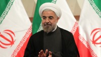 İran cumhurbaşkanı halkın inkılab yıldönümü merasimlerine katılmasını övdü