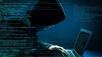 FBI: İranlı Hackerlar Gizli Bilgilerimizi Çaldı
