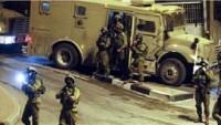 Batı Yaka’da Baskınlar Yapan Siyonist İşgal Güçleri 5 Filistinliyi Tutukladı