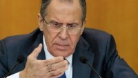 Lavrov: Washington, Nükleer Anlaşma’ya ek şartlar getirmeye çalışıyor