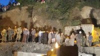 Madende mahsur kalan 35 işçi hayatını kaybetti