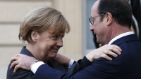 Büyük Şeytana Bir Destekte Merkel ve Hollande’den