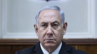 Korkak Köpek Netanyahu, Kahraman Beşar Esad’ı Tehdit Etmiş