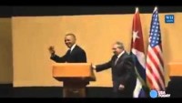 Video: Raul Castro ve Obama’nın Basın Toplantısında İlginç Görüntüler…