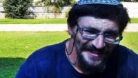 Bir Ay Önce Filistinli Bir Şehadet Eylemcisinin Bıçaklı Saldırısı Sonucu Yaralanan Siyonist Bugün Öldü