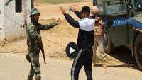 Kalemun’da Yüzlerce Terörist Lübnan Hizbullahına Teslim Oldu