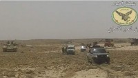 Dera’da ÖSO elebaşısı Suriye ordusuna teslim oldu