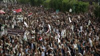 Yemenliler, Siyonist Suud rejiminin saldırılarını protesto etti