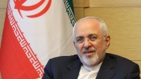 Zarif: Amerika, Yemenlilerin öldürülmesi için yüzlerce milyar dolar silah satıyor